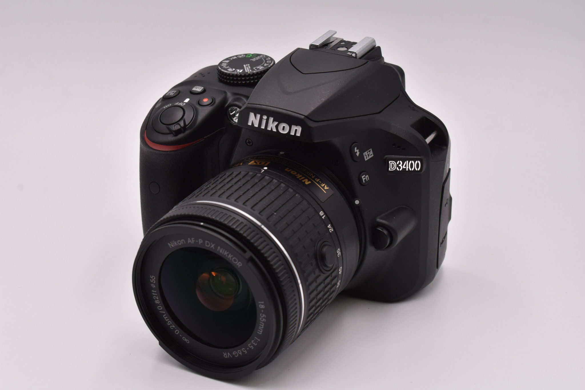 What quality does the Nikon D3400 record in?