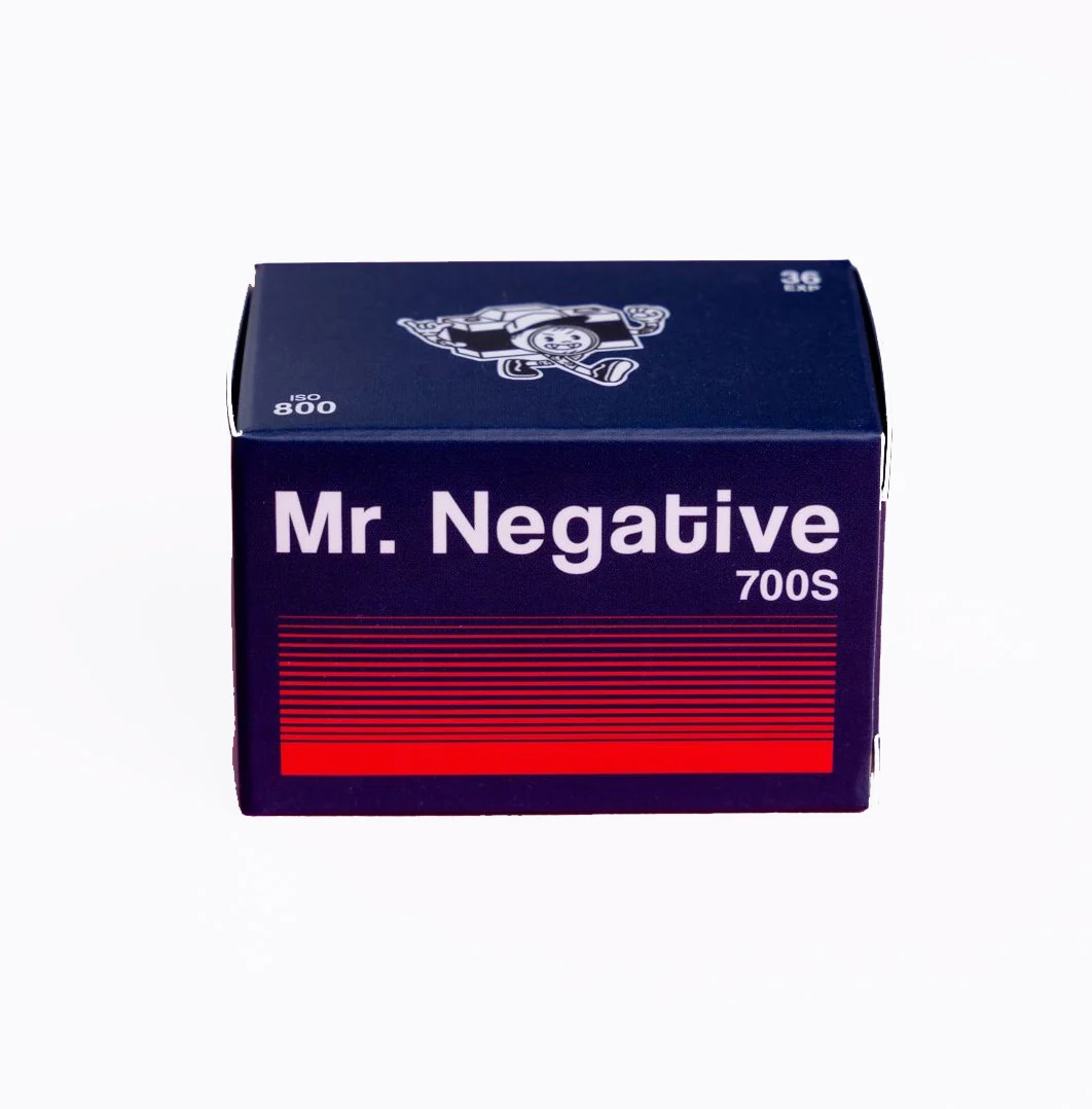 Mr Negative 700s - 35mm Film, 800 ISO, 36 Exposure Questions & Answers